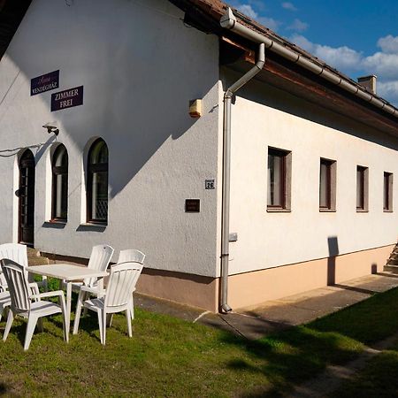 Hotel Anna vendégház Balatonakali Esterno foto