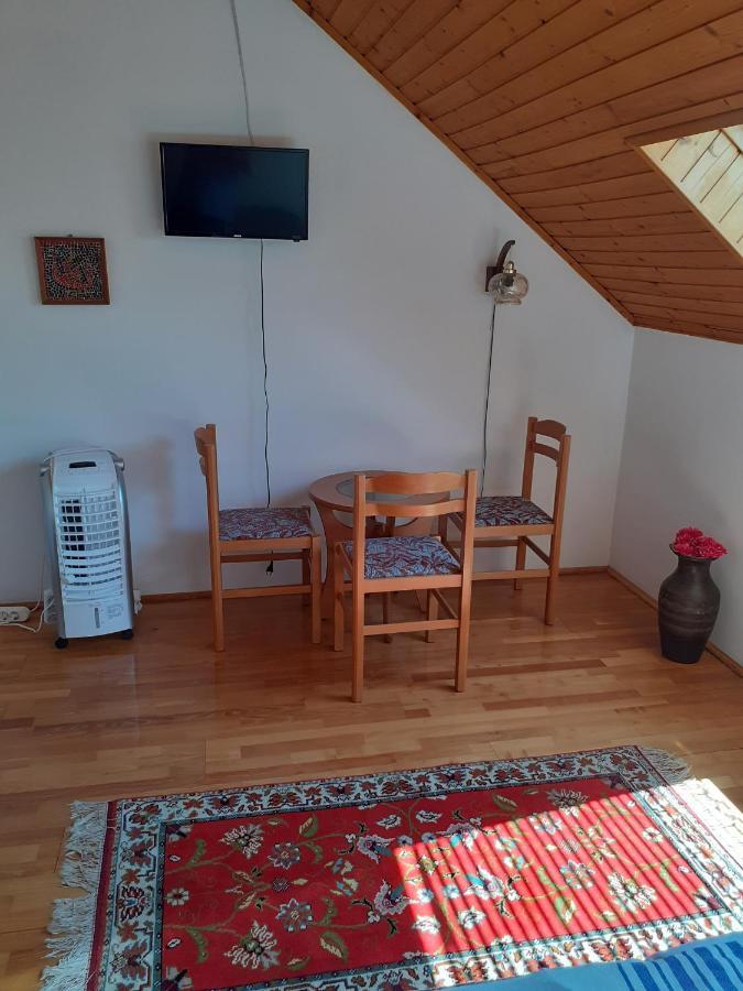 Hotel Anna vendégház Balatonakali Esterno foto