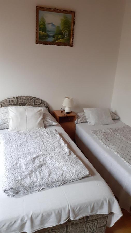 Hotel Anna vendégház Balatonakali Esterno foto