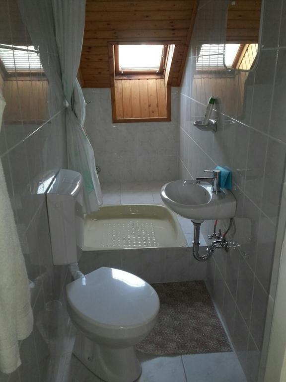 Hotel Anna vendégház Balatonakali Esterno foto
